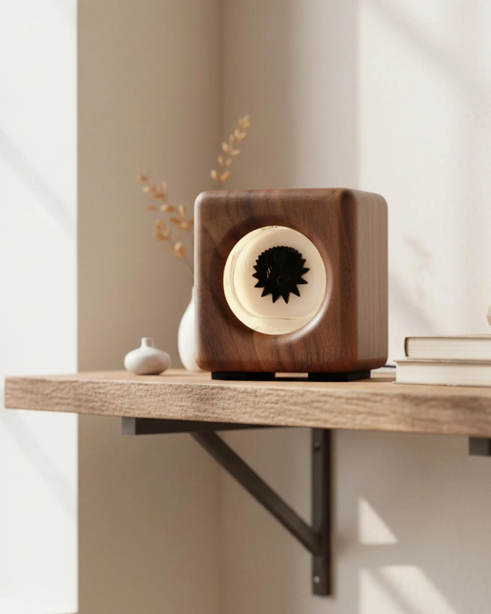 Magnetic Fluid Bluetooth Speaker — personalised corporate gift